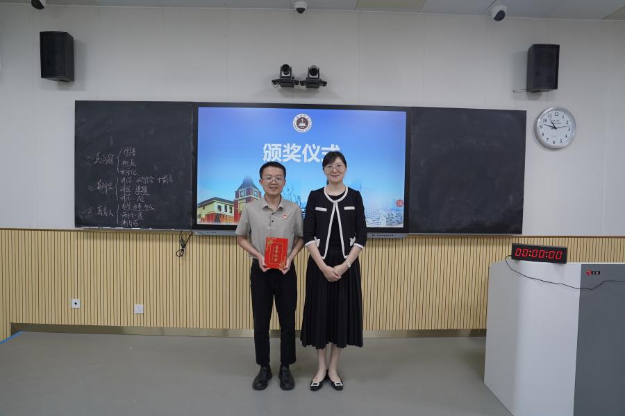 图片2.jpg BET体育365登录入口
